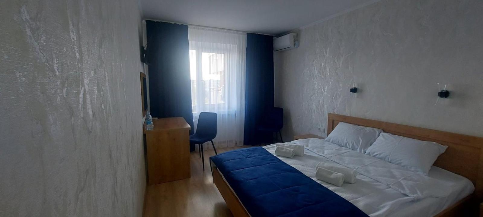 Hotel Tourist Rivne Bagian luar foto