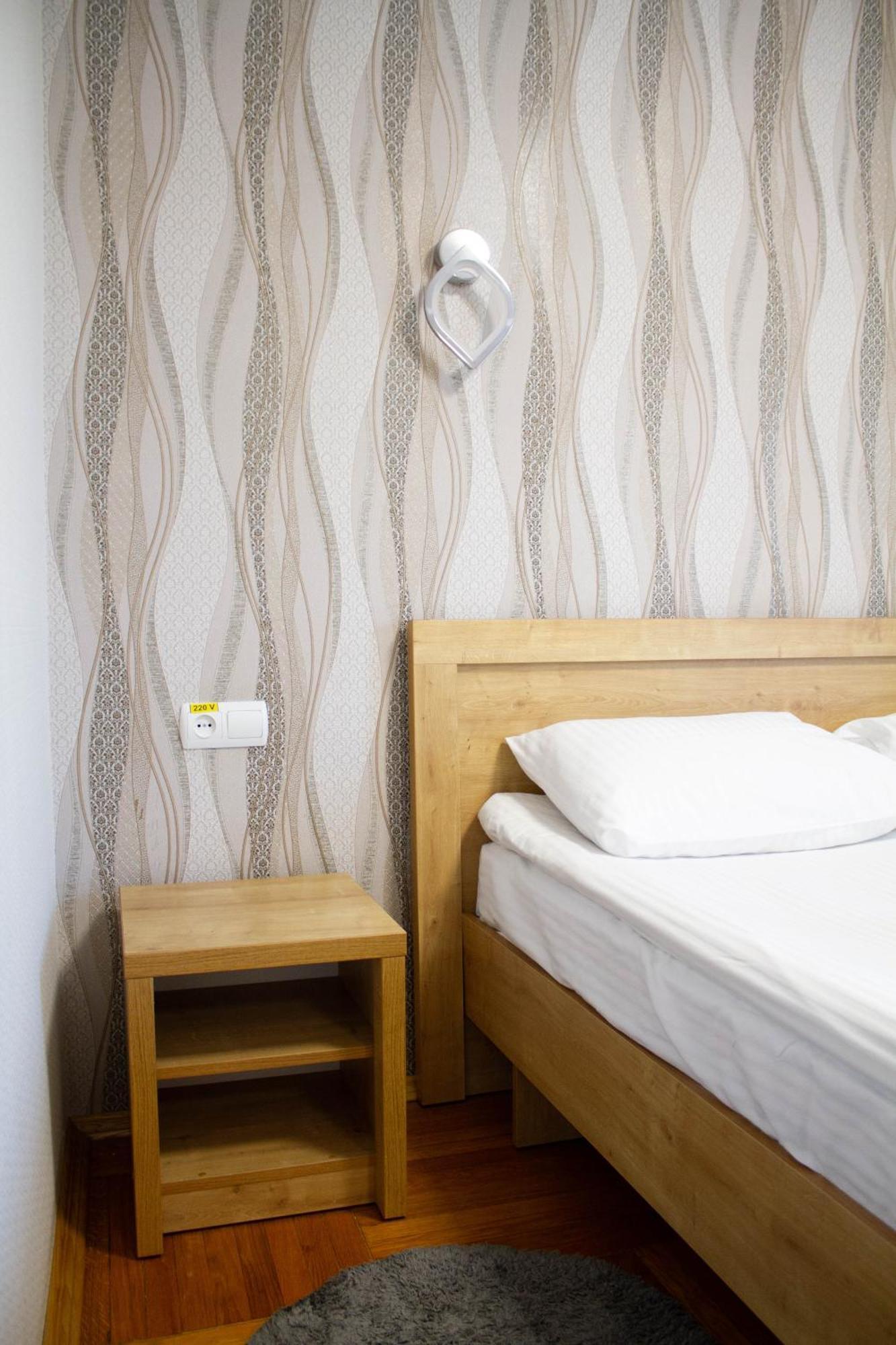 Hotel Tourist Rivne Bagian luar foto